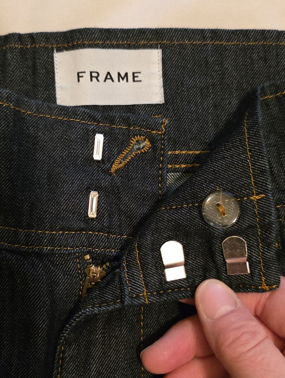 Frame The Cinched High Waist Jeans In Rinse Size 29 - Picture 6 of 13